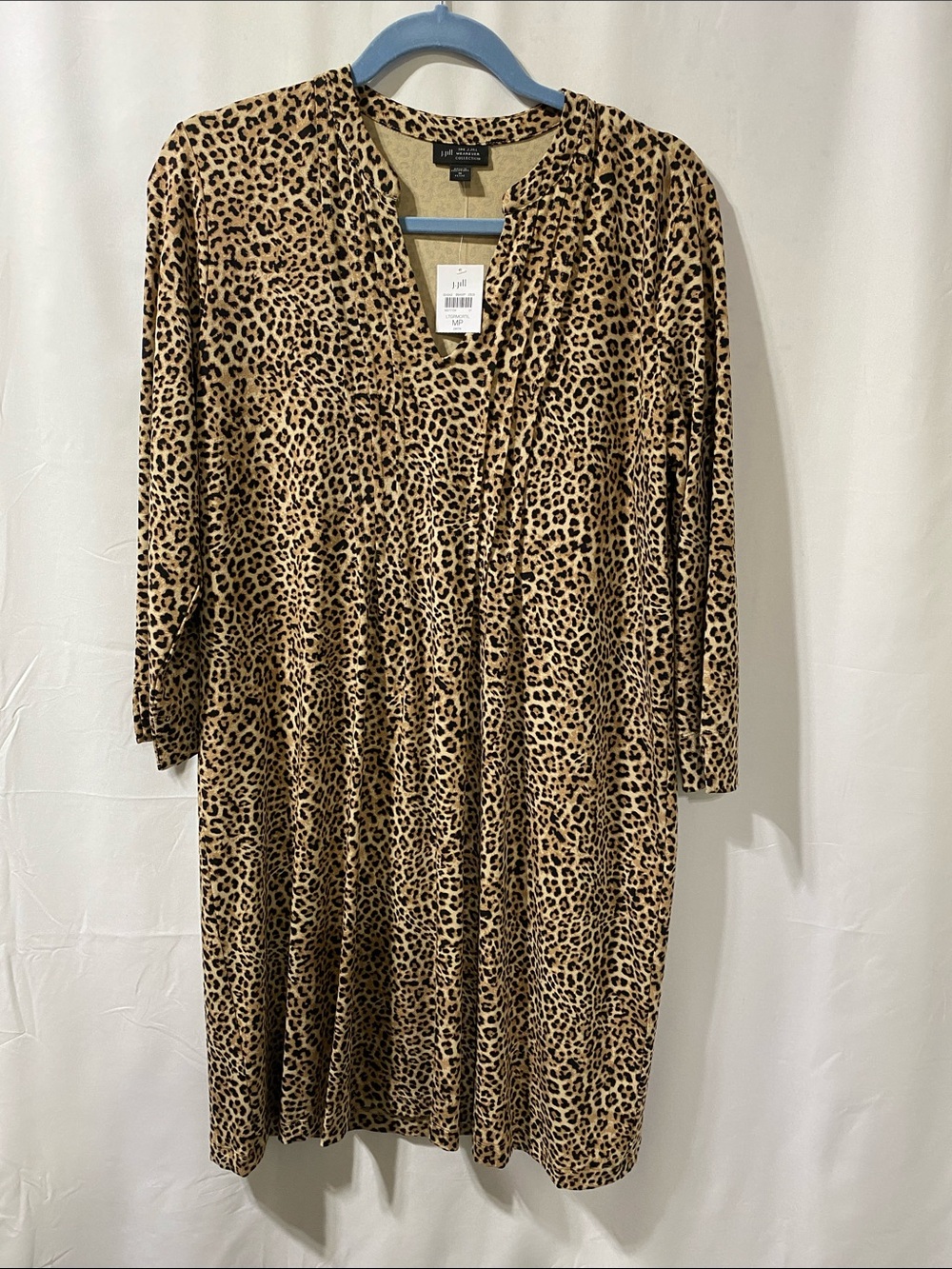 J. Jill Leopard Print Long Sleeve V-Neck Dress in Tan and Black